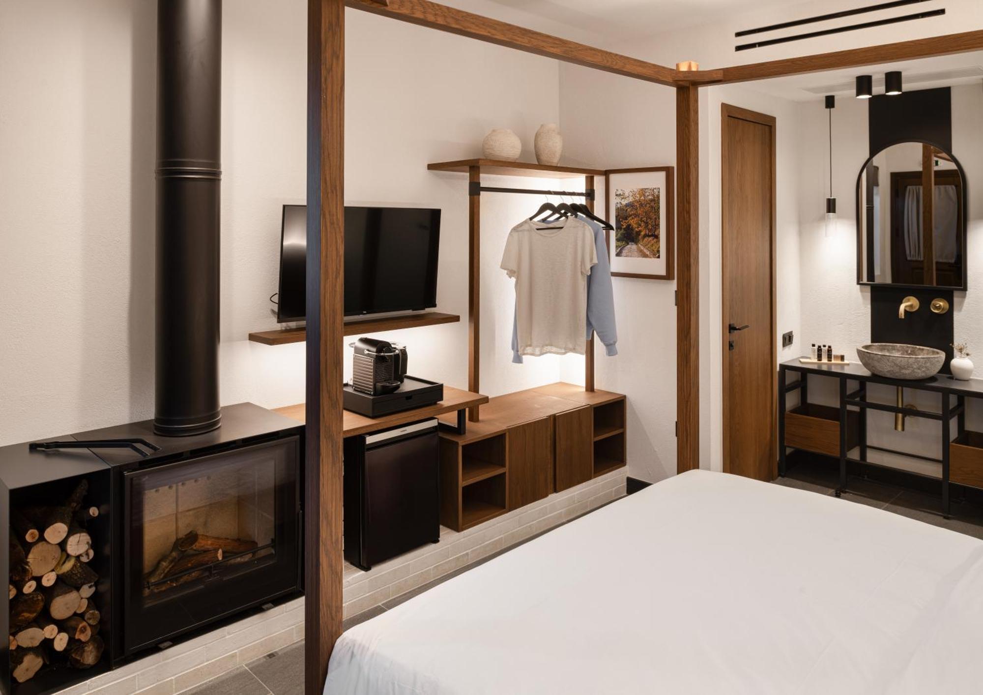Unedo All Seasons Boutique Hotel Палеос-Пантелеймонас Экстерьер фото